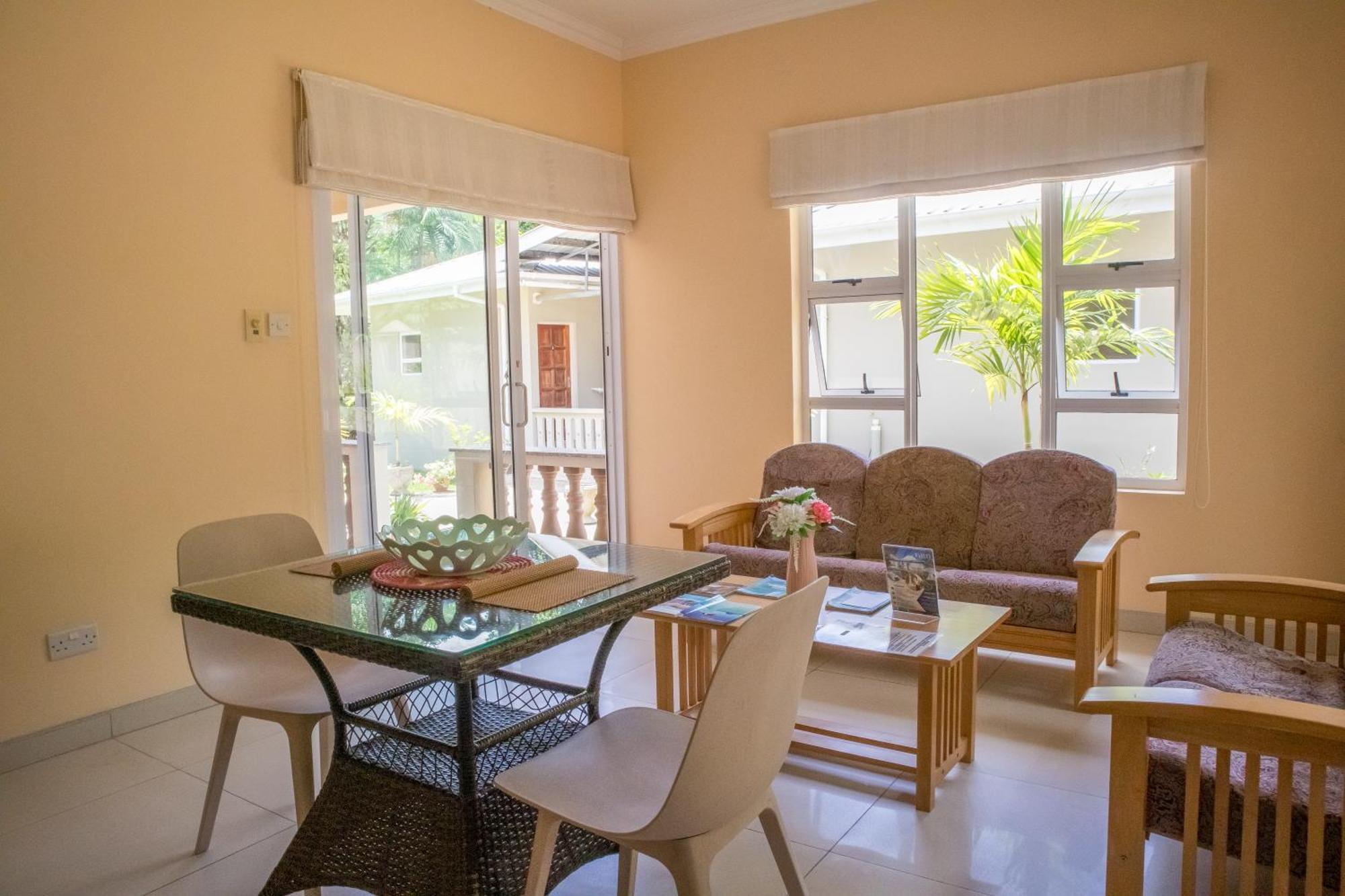 Beau Bassin Inn Baie Lazare  Dış mekan fotoğraf